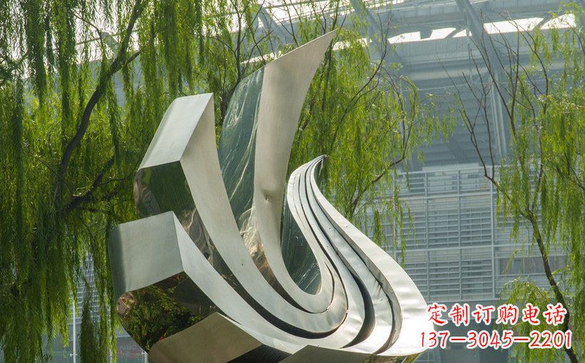 河北不锈钢鸽子景观雕塑
