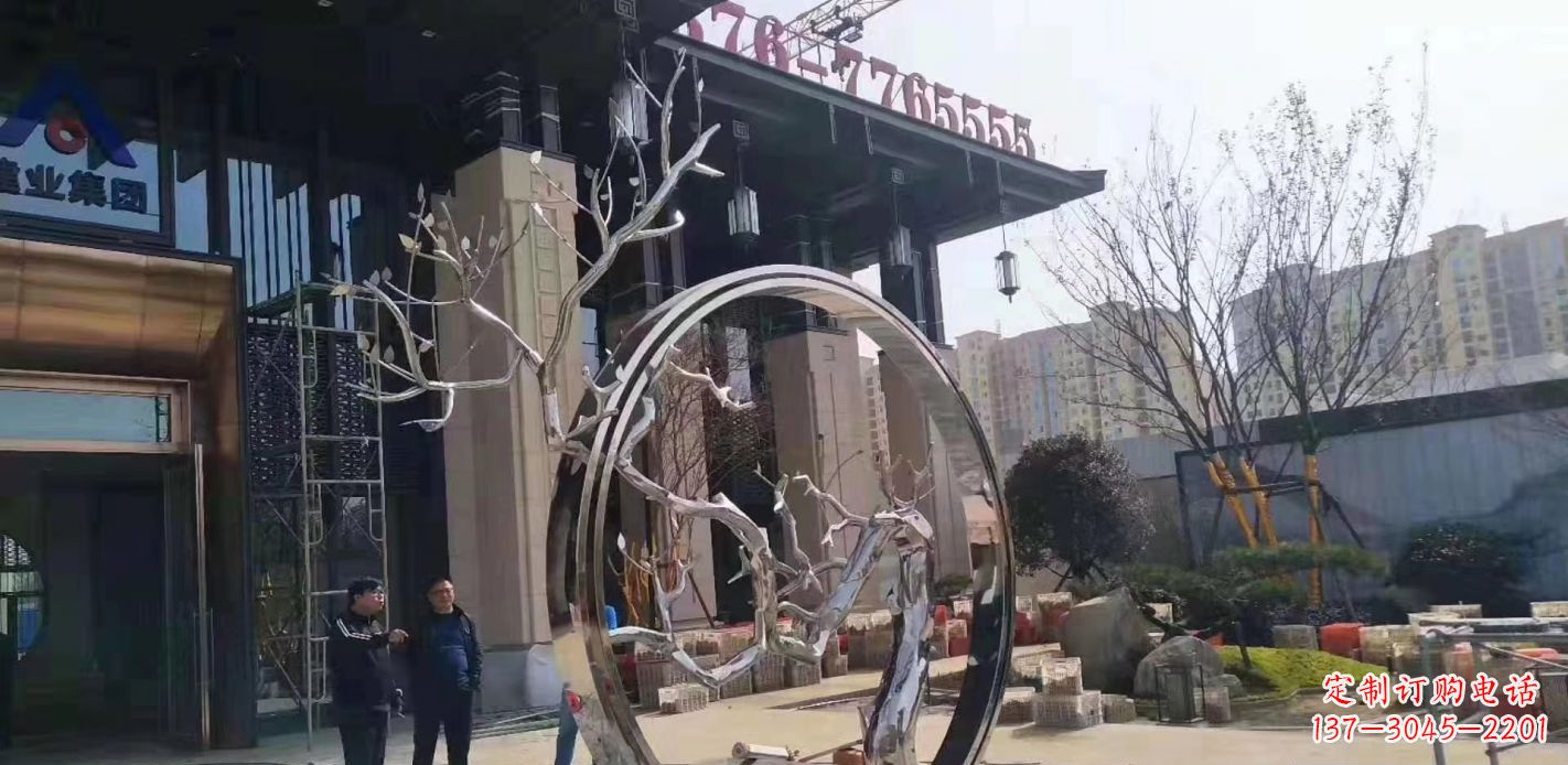 河北不锈钢抽象镜面圆环雕塑