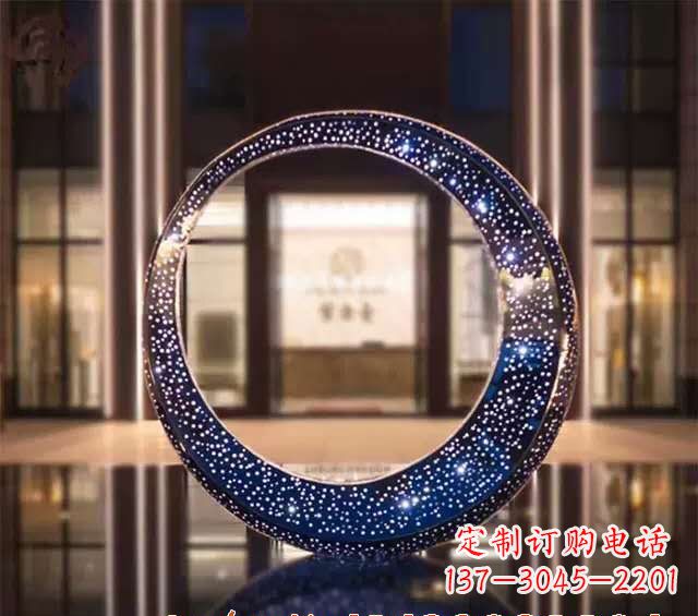 河北不锈钢发光月亮雕塑照亮夜空的梦幻之光