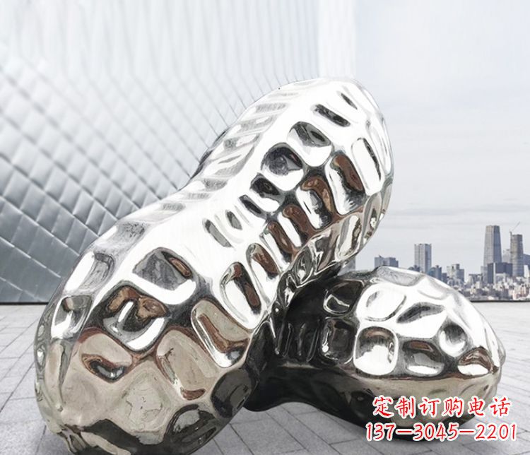 河北精美不锈钢花生雕塑