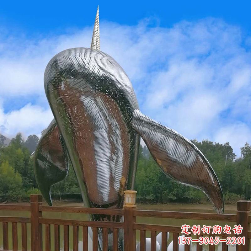 河北大型海边公园水景动物雕塑——不锈钢鲸鱼
