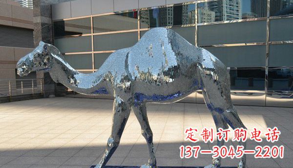 河北不锈钢骆驼雕塑一种充满浪漫情怀的艺术品