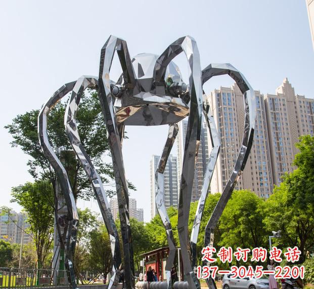 河北精致的不锈钢螃蟹雕塑