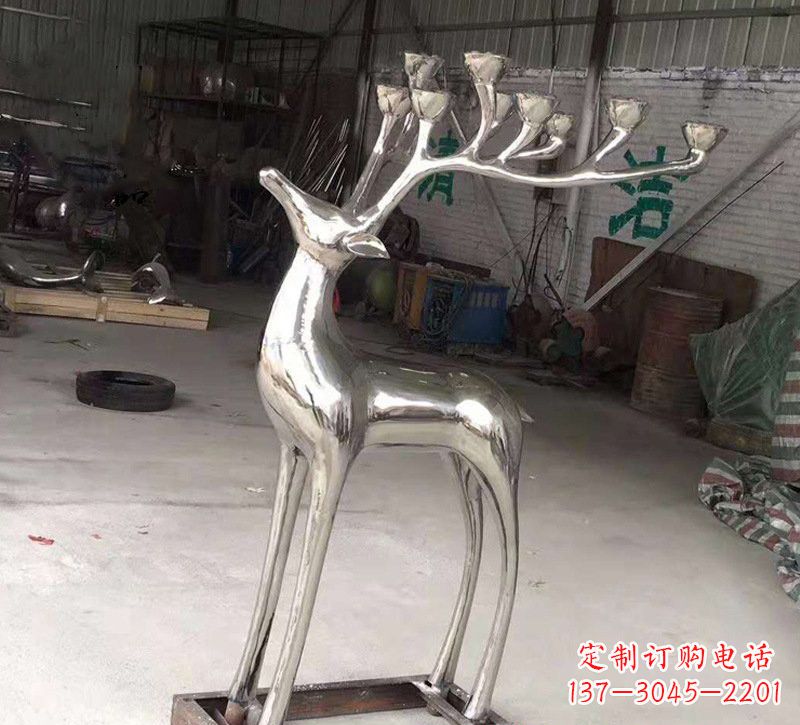 河北精美梅花鹿雕塑——点亮不锈钢烛台