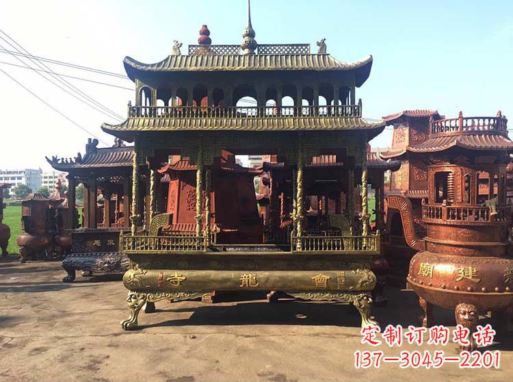 河北高浮雕螭龙纹铜香炉