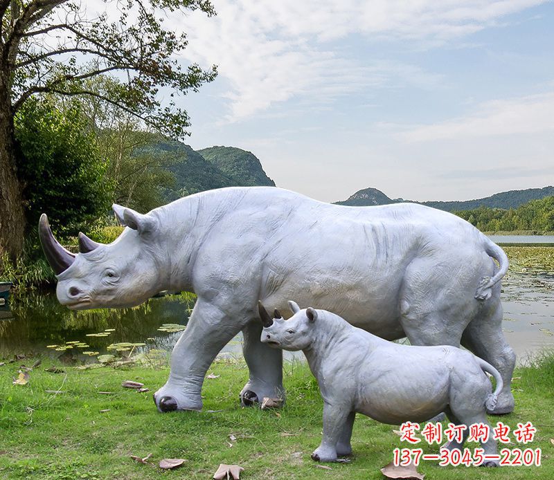 河北石雕犀牛母子雕塑