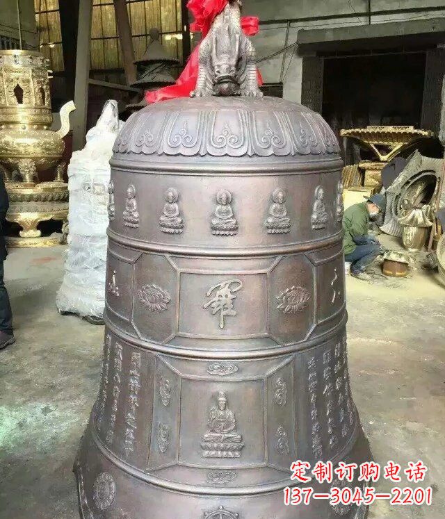 河北寺庙铜雕钟铸铜钟雕塑