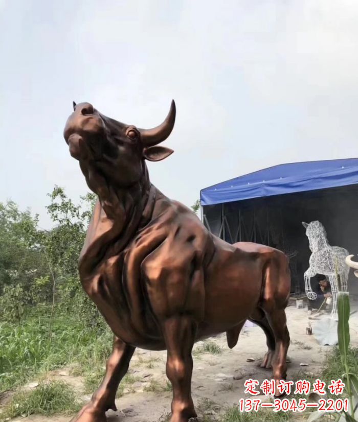 河北紫铜牛动物雕塑